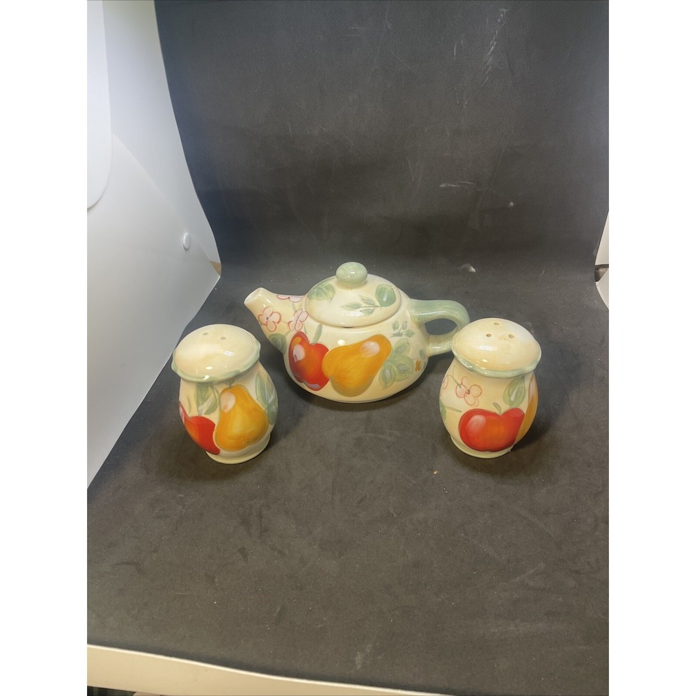 Home 3 Piece Fruit Painted Teapot & Salt Pepper Shakers Tall Apple‎ Pear Grapes